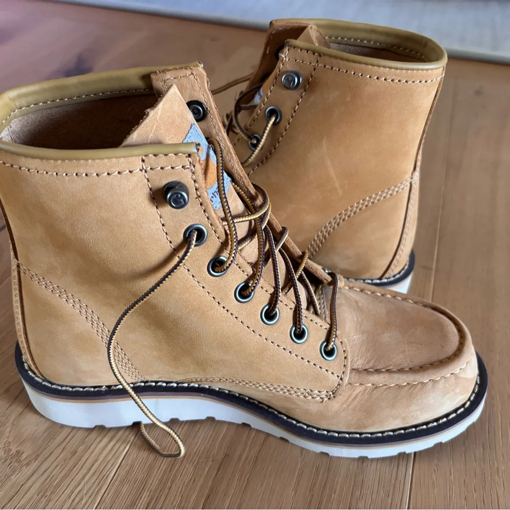 NWOT Carhartt Women's 6" Moc Toe Wedge Boot - Picture 1 of 4